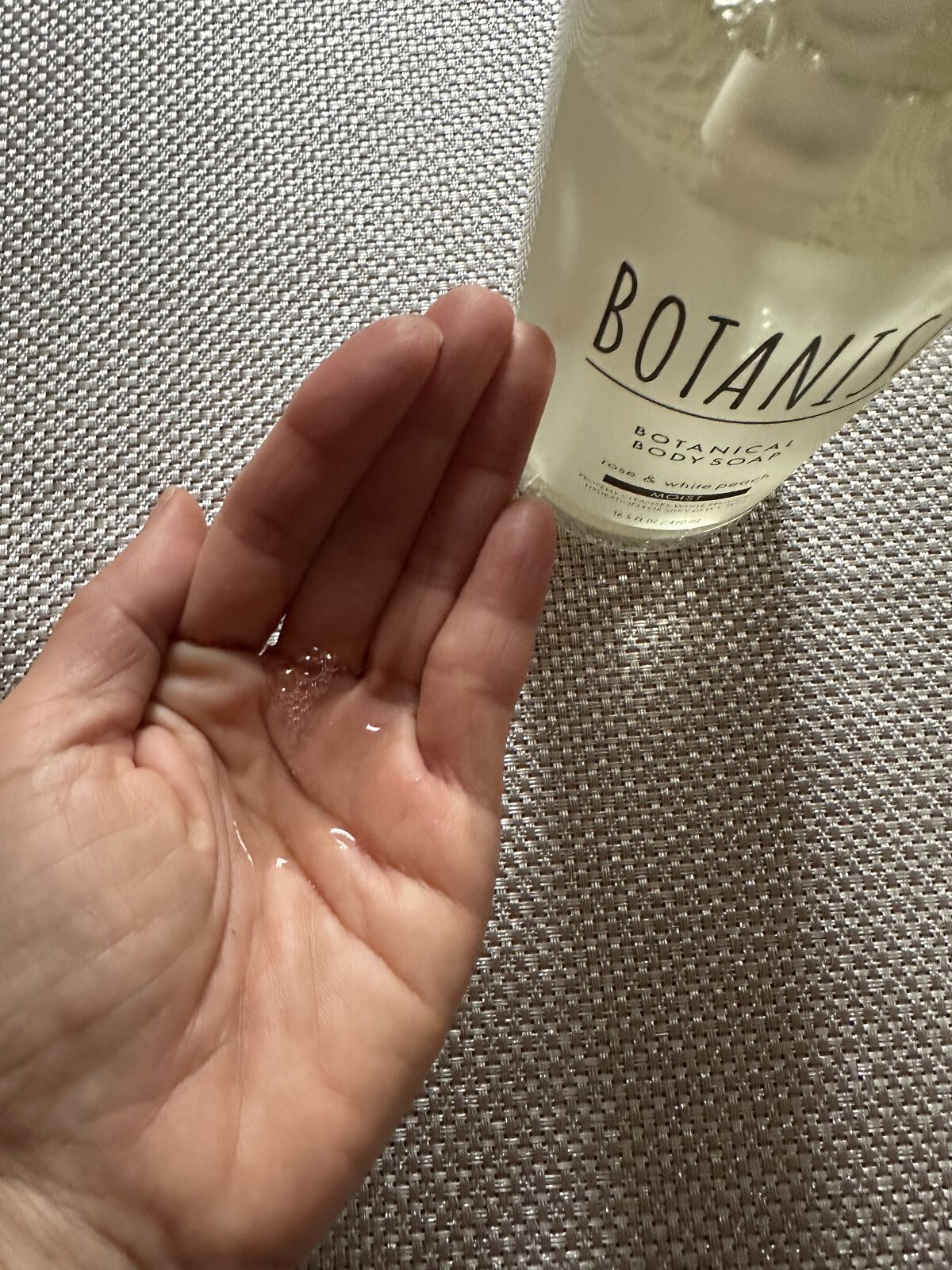 ボタニカルボディーソープ（モイスト）/BOTANIST/ボディソープを使ったクチコミ（2枚目）