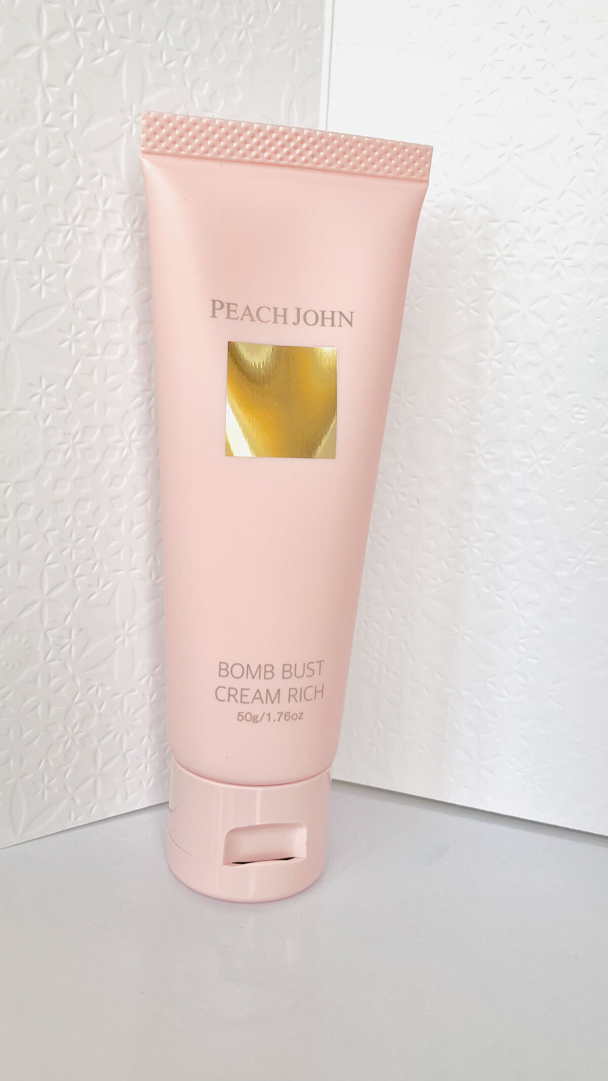 ボムバストクリーム　リッチ/PEACH JOHN/バスト・ヒップケアを使ったクチコミ（1枚目）