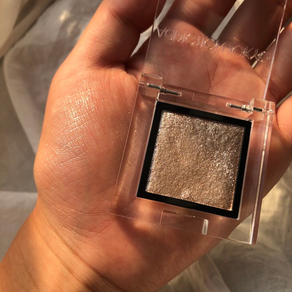 アディクション ザ アイシャドウ スパークル/ADDICTION/単色アイシャドウを使ったクチコミ(2枚目)