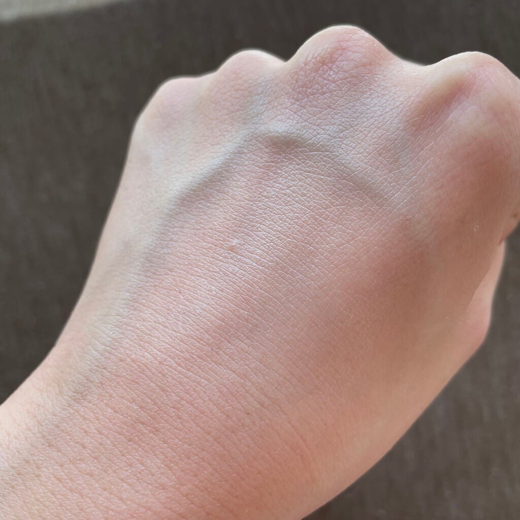 プロテクティング ファンデーション プライマー /PAUL & JOE BEAUTE/化粧下地を使ったクチコミ(4枚目)