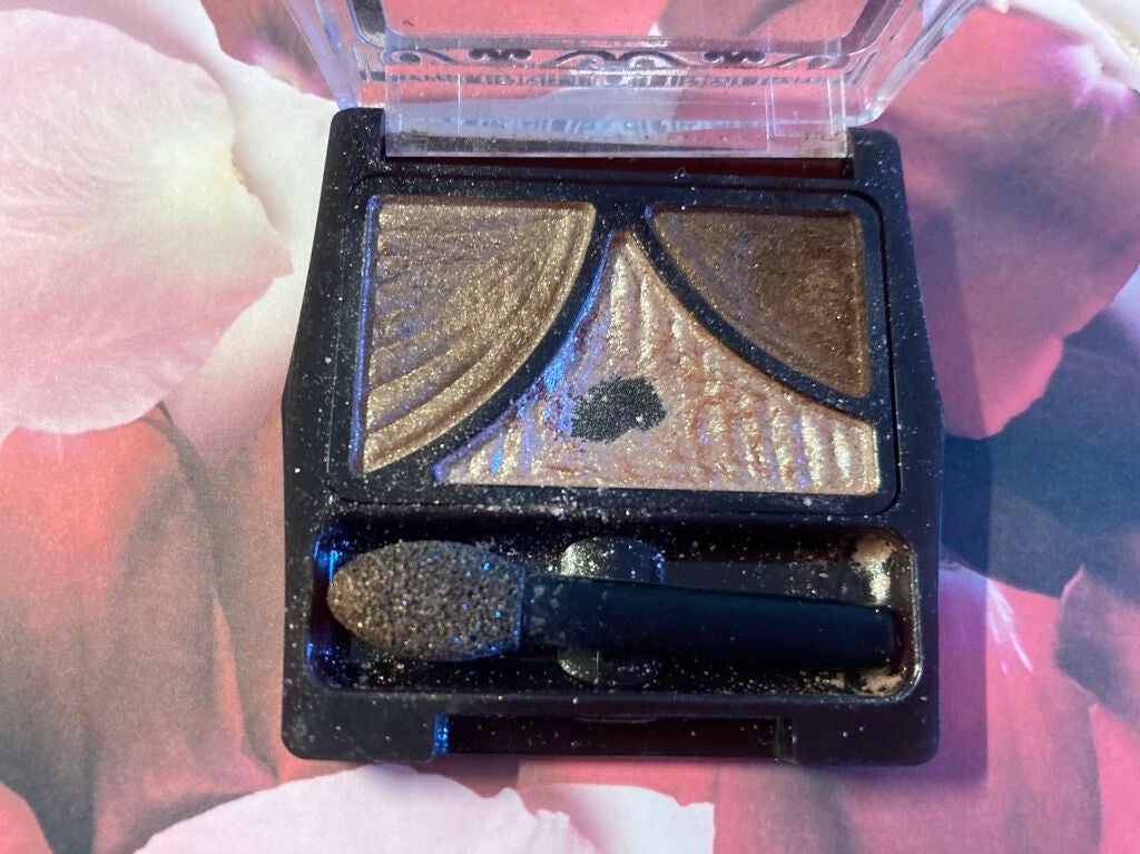 ジューシーピュアアイズ/キャンメイク/アイシャドウパレットを使ったクチコミ(2枚目)