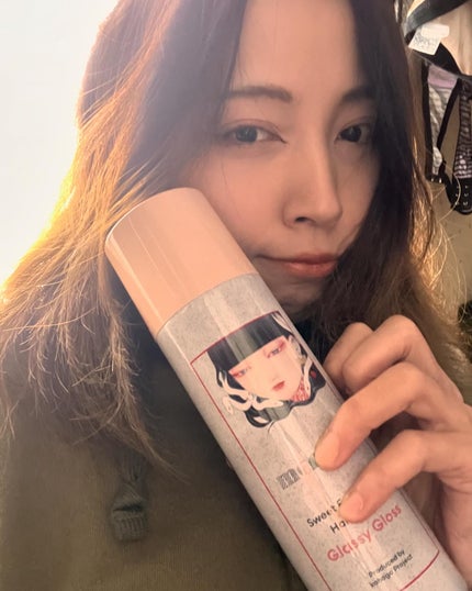 Riske on LIPS 「何年かぶりにヘアスプレーを使ってみました🤣スウィートフレグラン..」(3枚目)