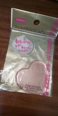 DAISO ジェルパフ ハート