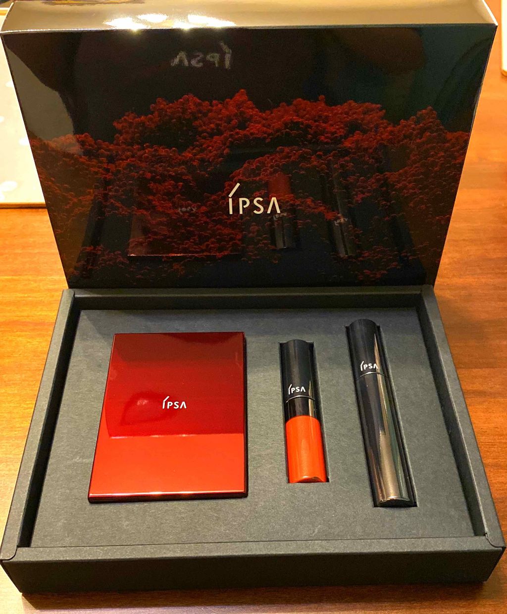 ホリデー コレクション 2019/IPSA/メイクアップキットを使ったクチコミ(1枚目)