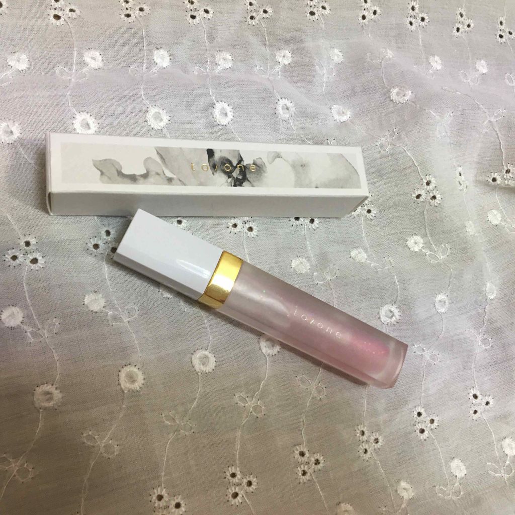 トーン ペタル エッセンス グロス/to/one/リップグロスを使ったクチコミ（1枚目）
