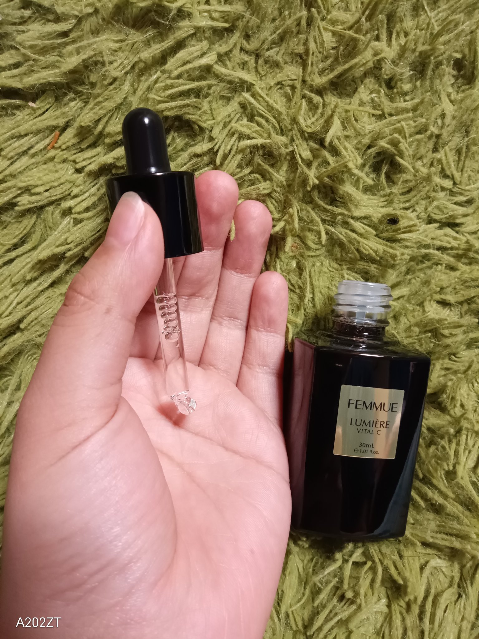 ルミエール ヴァイタルC/FEMMUE/ブースター・導入液を使ったクチコミ（2枚目）
