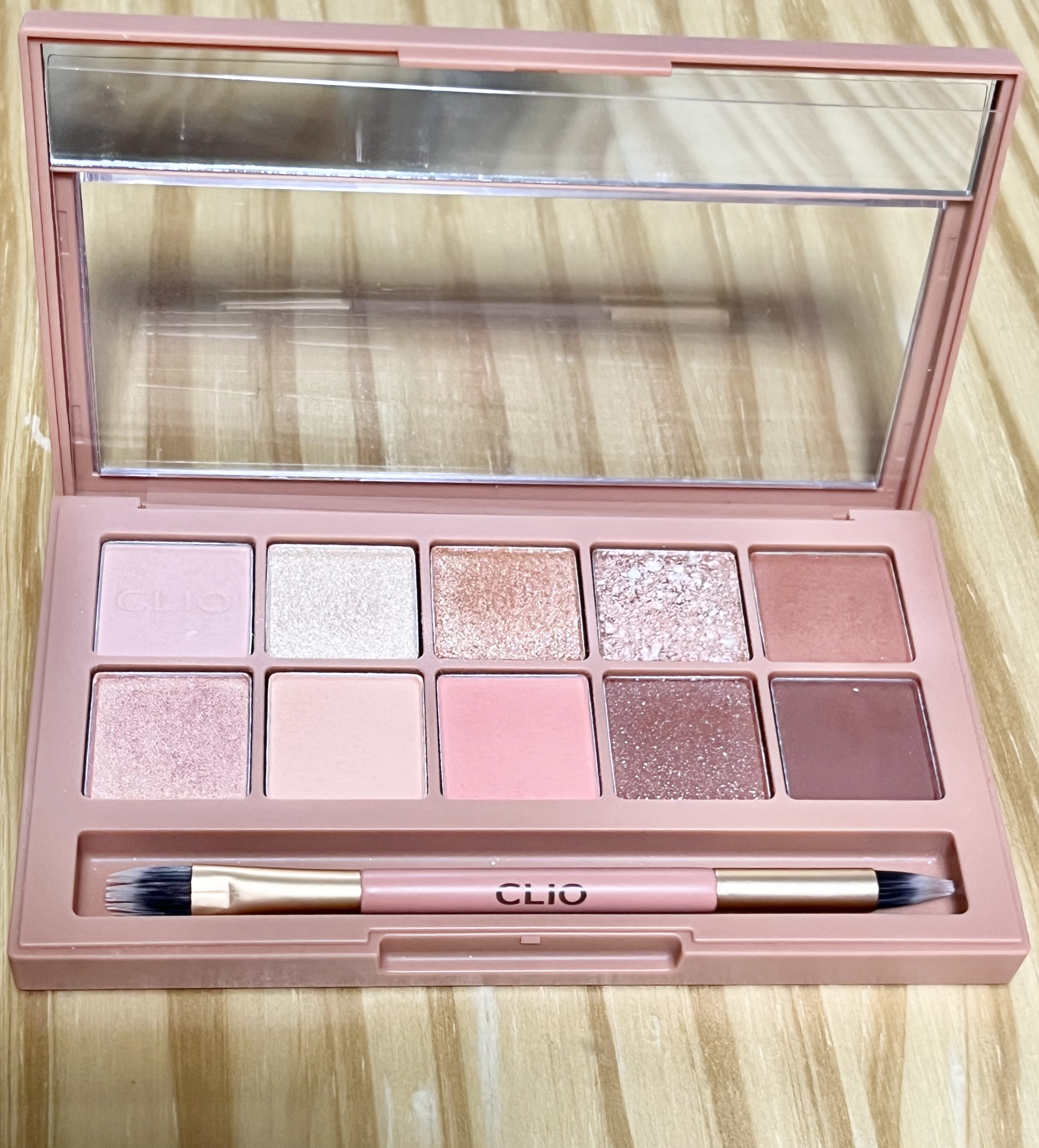 プロ アイ パレット/CLIO/アイシャドウパレットを使ったクチコミ（2枚目）