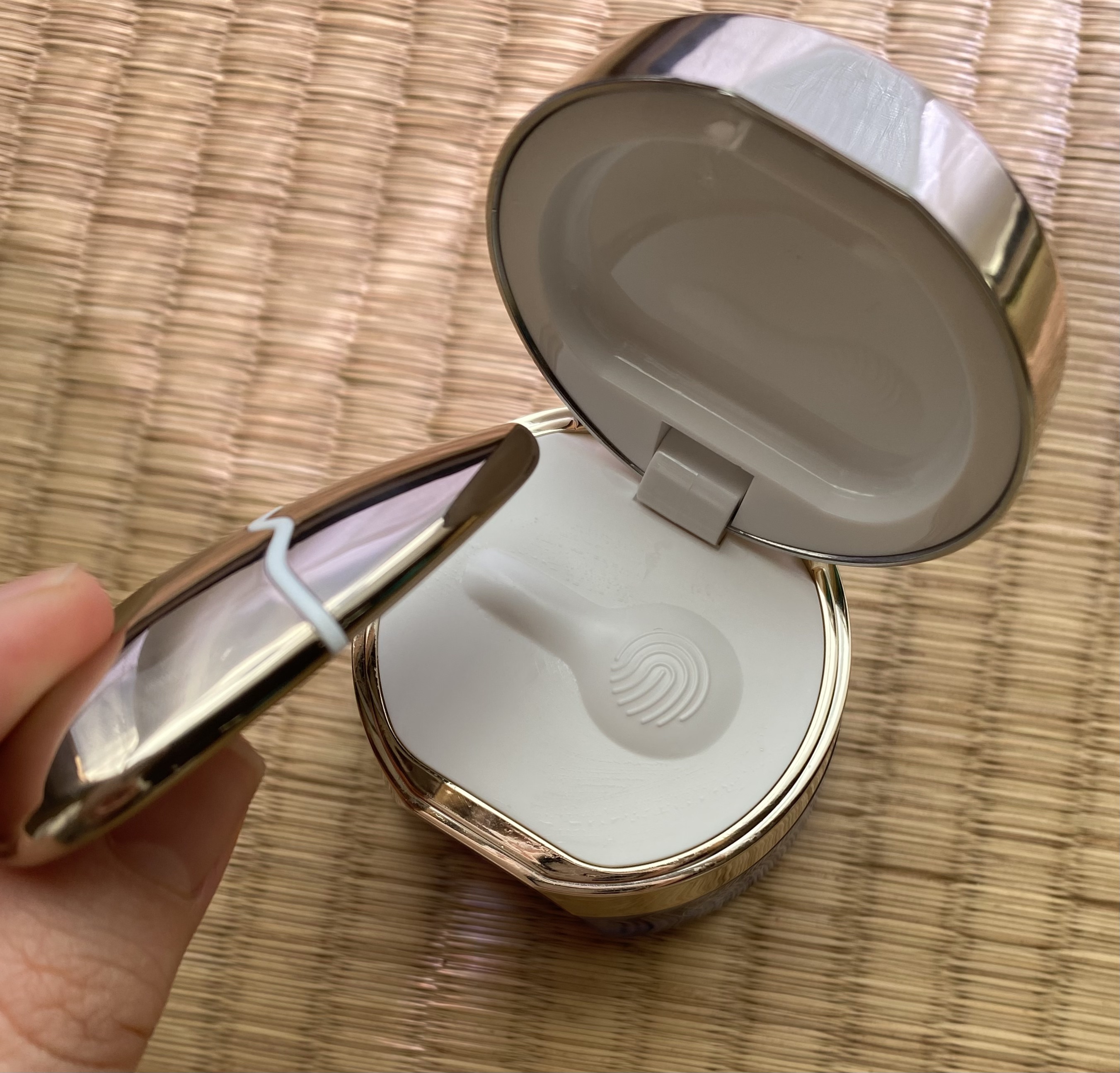 セッコク蘭エイジケアアイクリーム （目元用クリーム）/DR PLANT/アイケア・アイクリームを使ったクチコミ（2枚目）