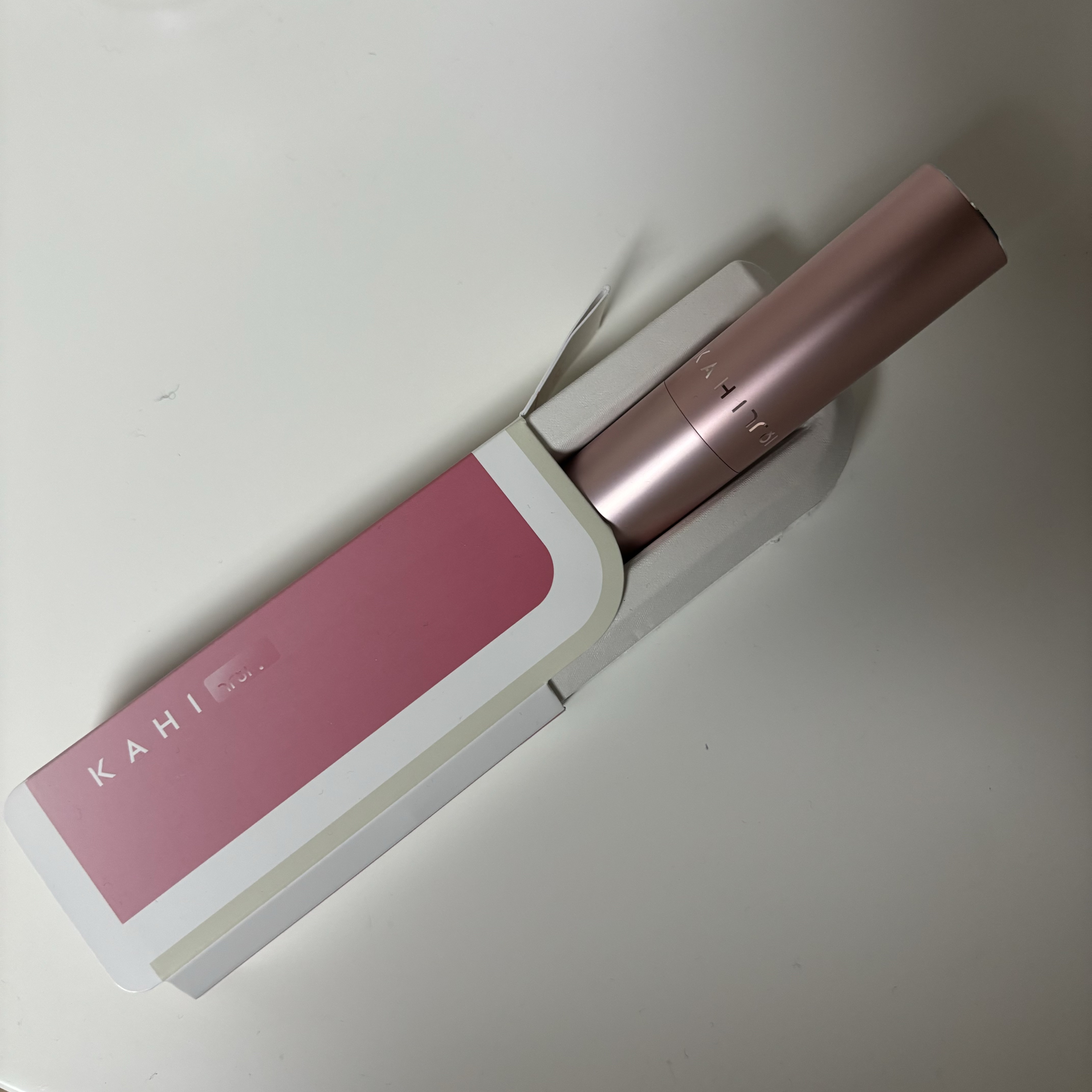 マルチバームセット 新ver（本品+リフィル）/KAHI/メイクアップを使ったクチコミ（1枚目）