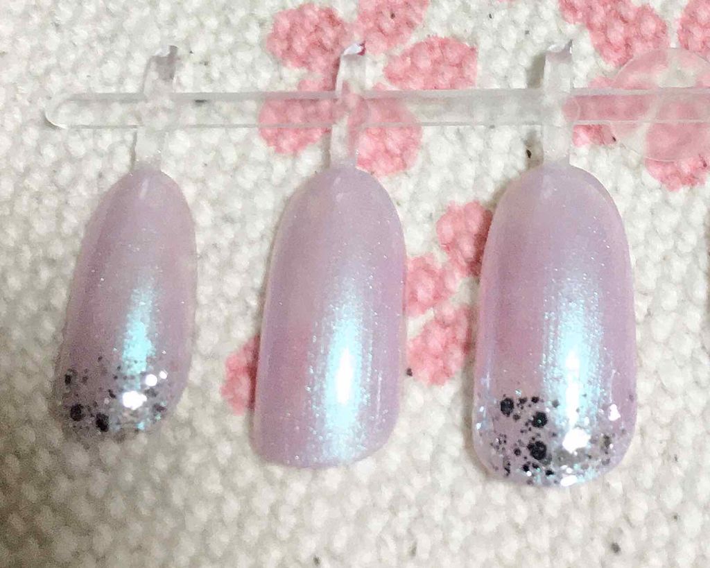 AT ネイルグリッター/Art Collection/マニキュアを使ったクチコミ（2枚目）