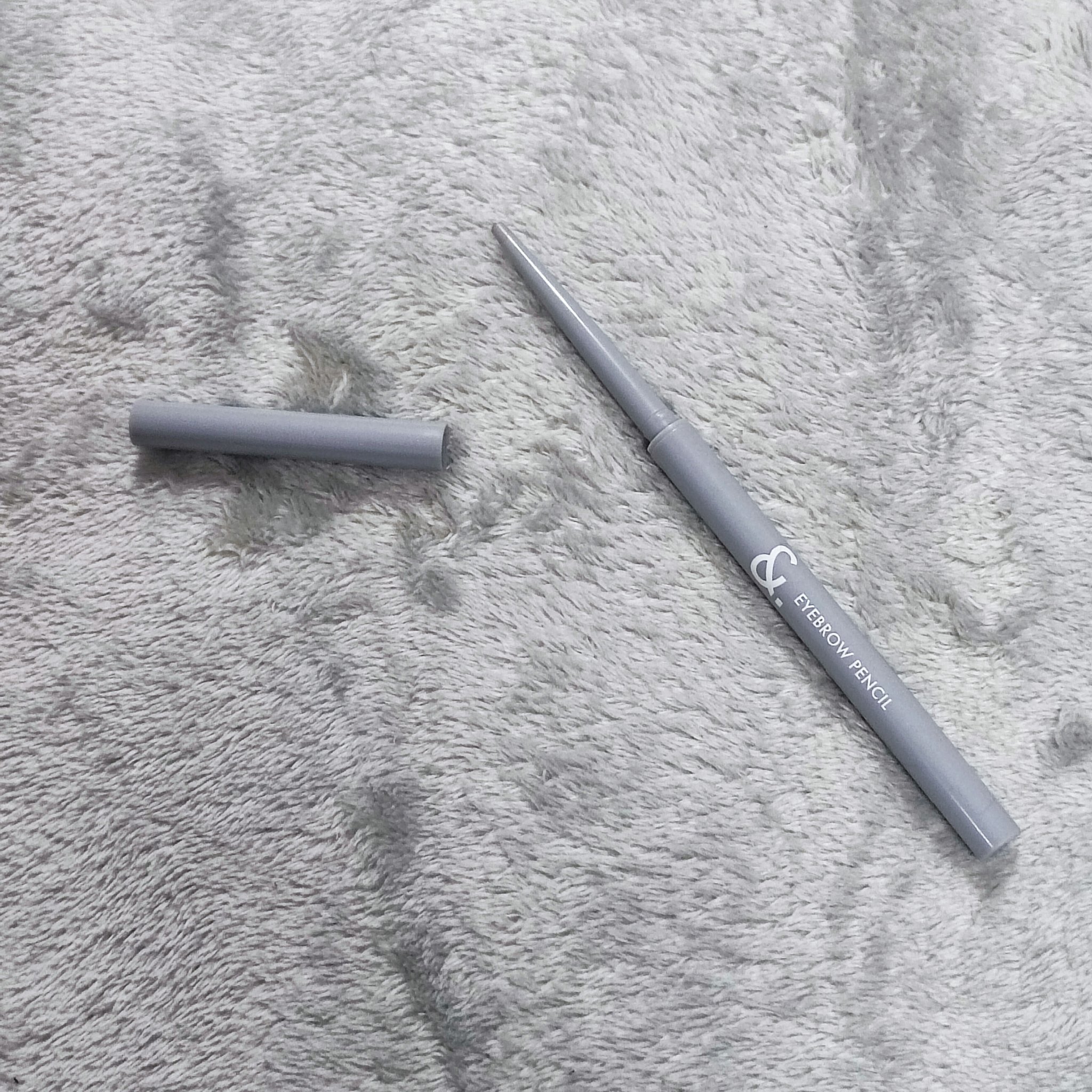 &. アイブロウペンシル極細芯 モーヴブラウン/DAISO/アイブロウペンシルを使ったクチコミ（1枚目）