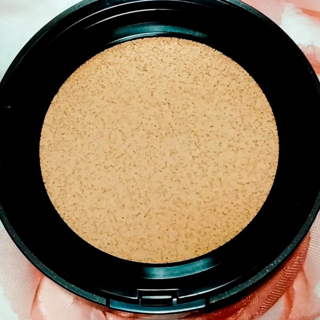 ベルベットジュエルクッション/BIVABOO/クッションファンデーションを使ったクチコミ(2枚目)