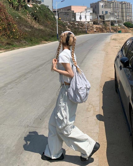 ひとみ on LIPS 「いつも自由な風でありますように!!#コーデ#韓国コーデ#韓国雑..」(7枚目)