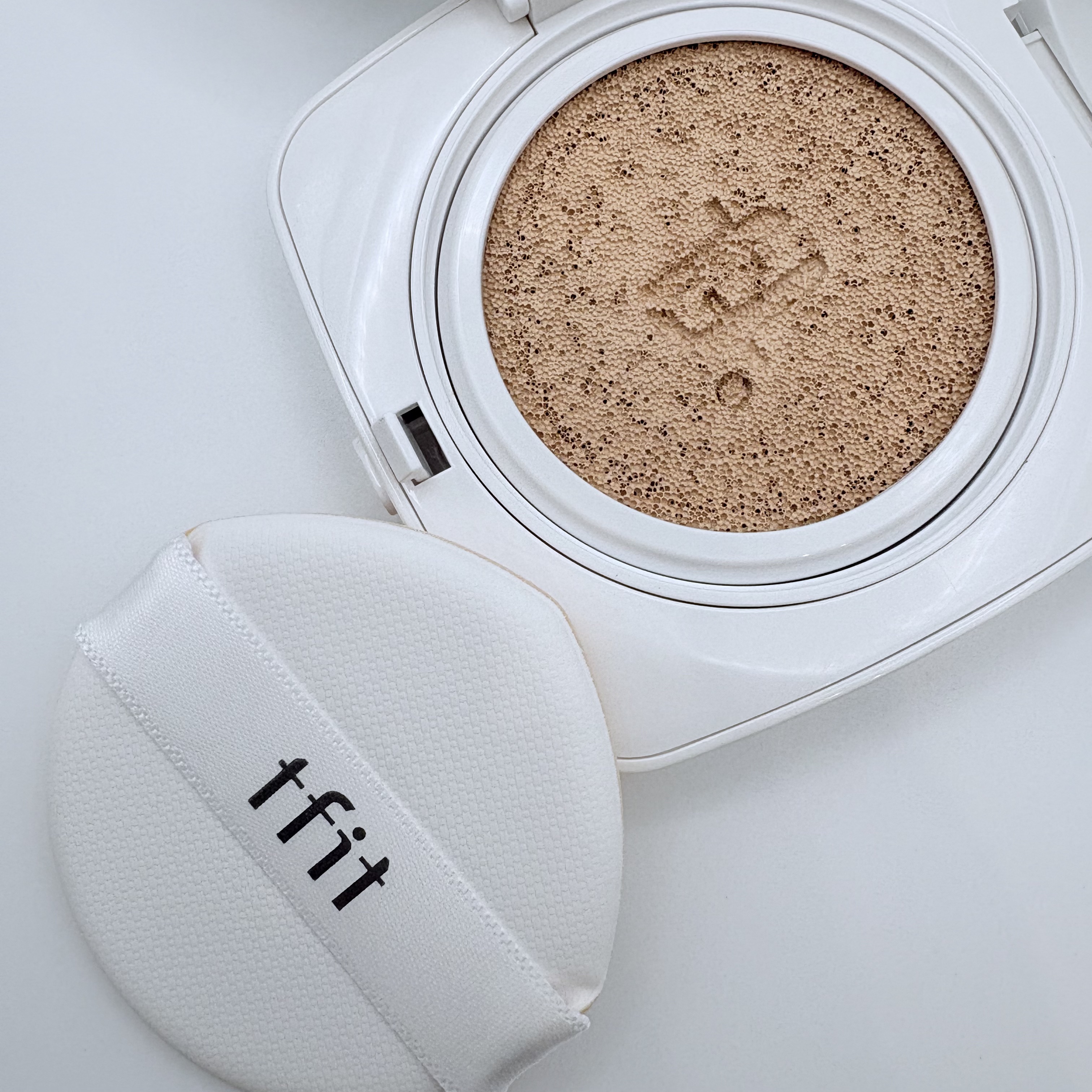 レイヤリングフィットカバークッションEX/TFIT/クッションファンデーションを使ったクチコミ（2枚目）