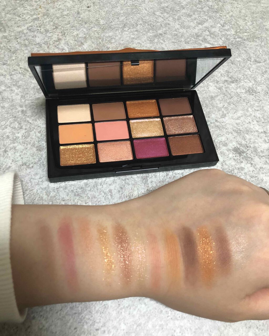 アフターグロー アイシャドーパレット/NARS/アイシャドウパレットを使ったクチコミ(3枚目)