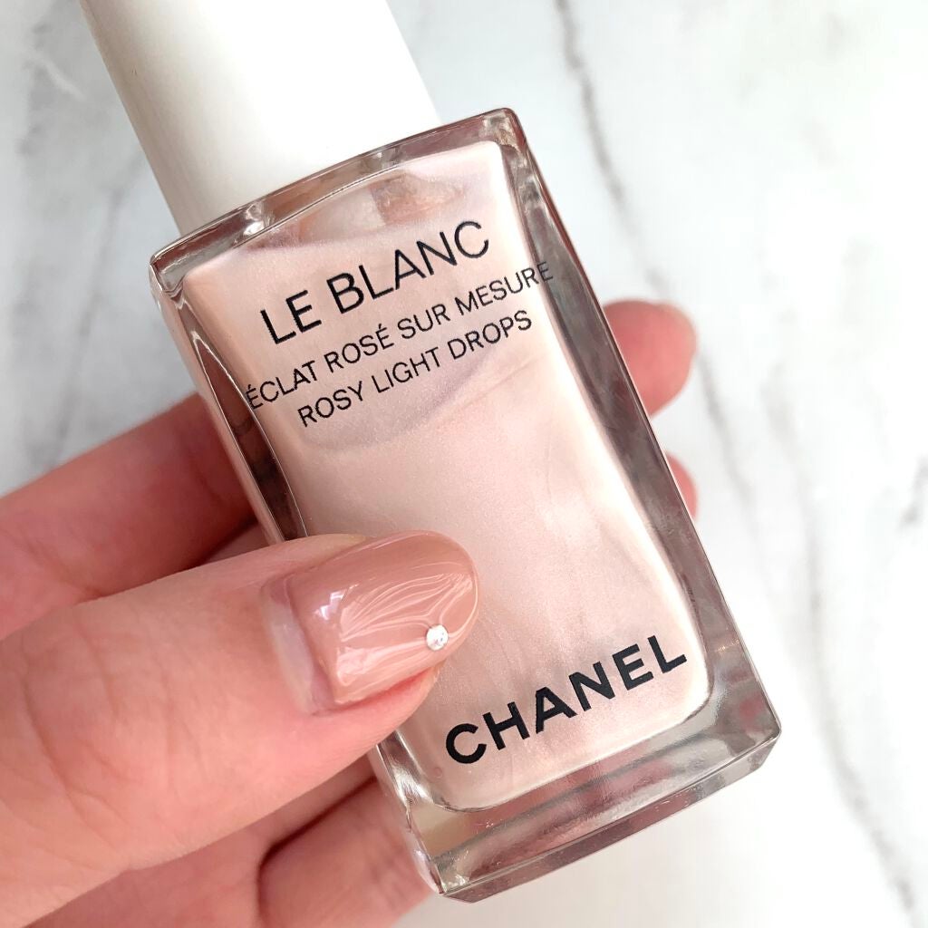 らん on LIPS 「CHANELのアコガレ液体宝石勇気をだして買ってみました🌸「光..」(1枚目)