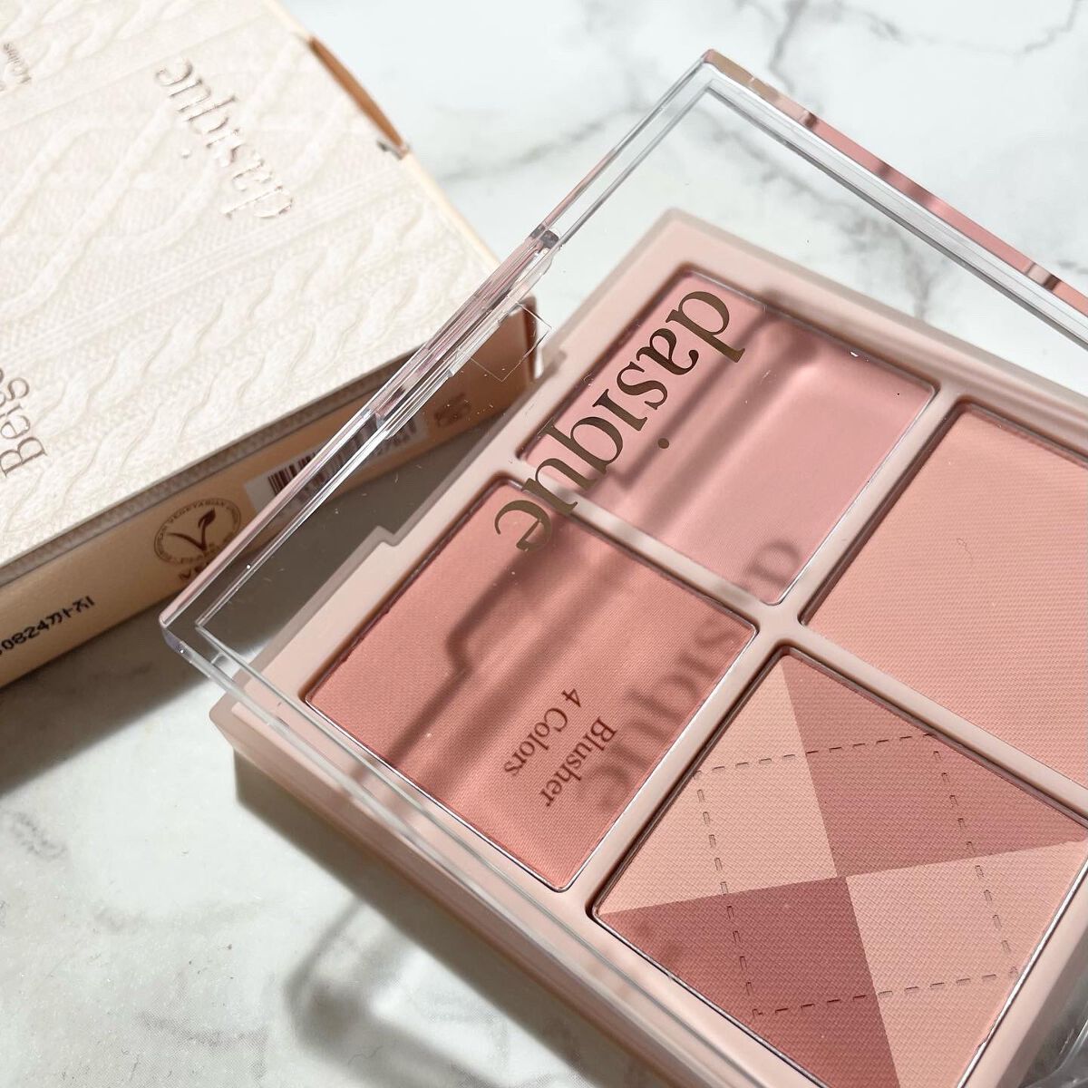 ブレンディングムードチーク/dasique/パウダーチークを使ったクチコミ(1枚目)