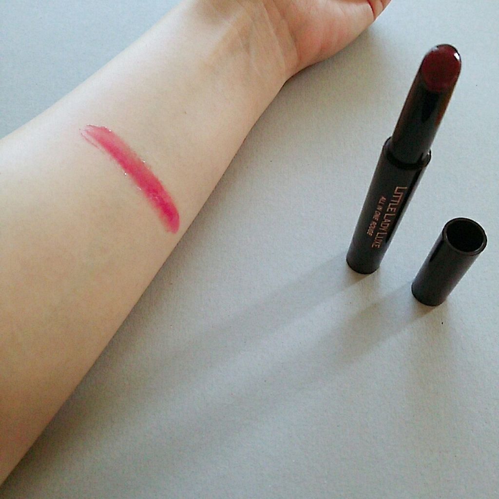 オールインワンルージュ/リトルレディ リュクス/リップグロスを使ったクチコミ（2枚目）