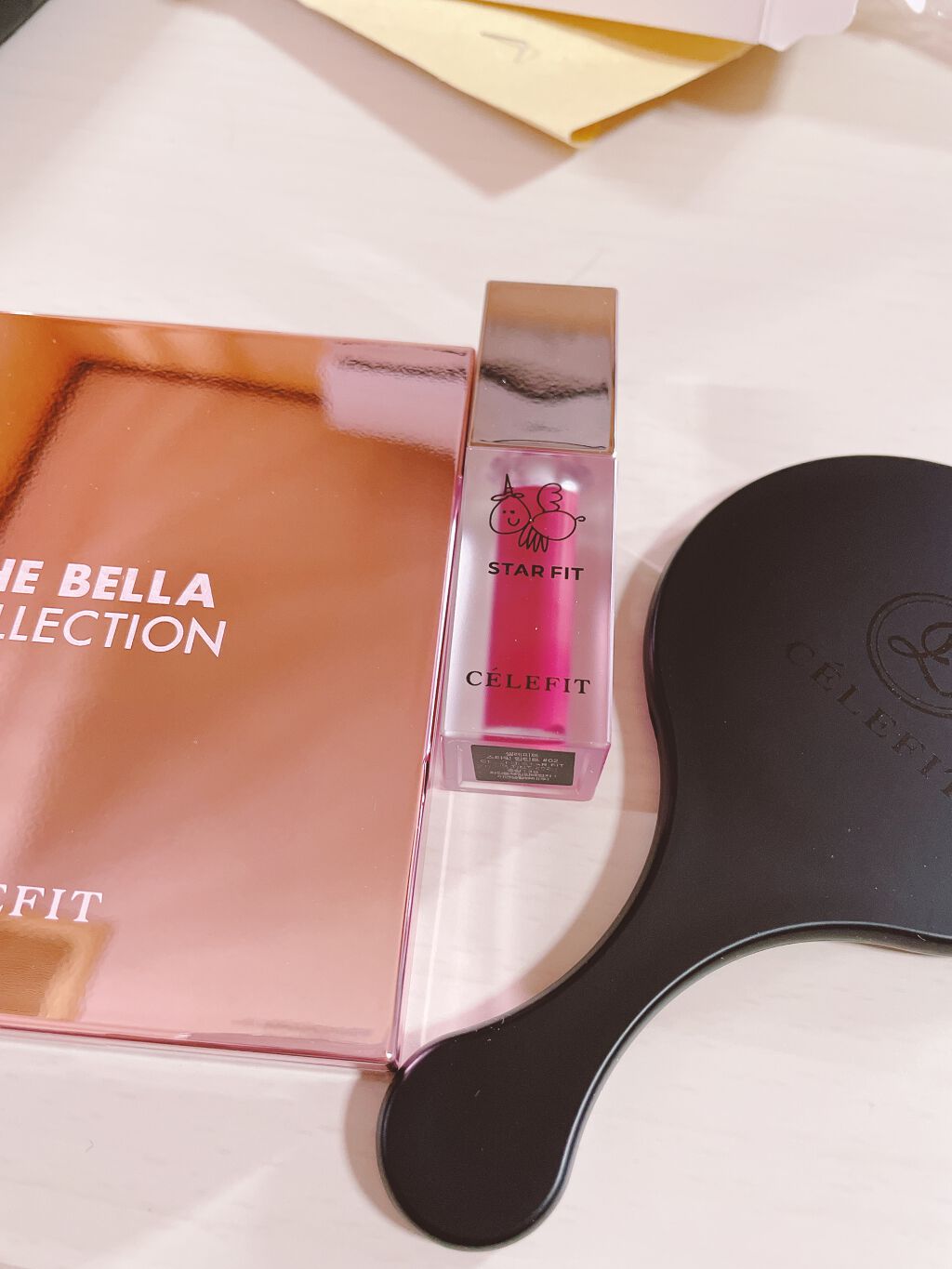 The Bella collection eyeshadow palette/CELEFIT/アイシャドウパレットを使ったクチコミ（1枚目）