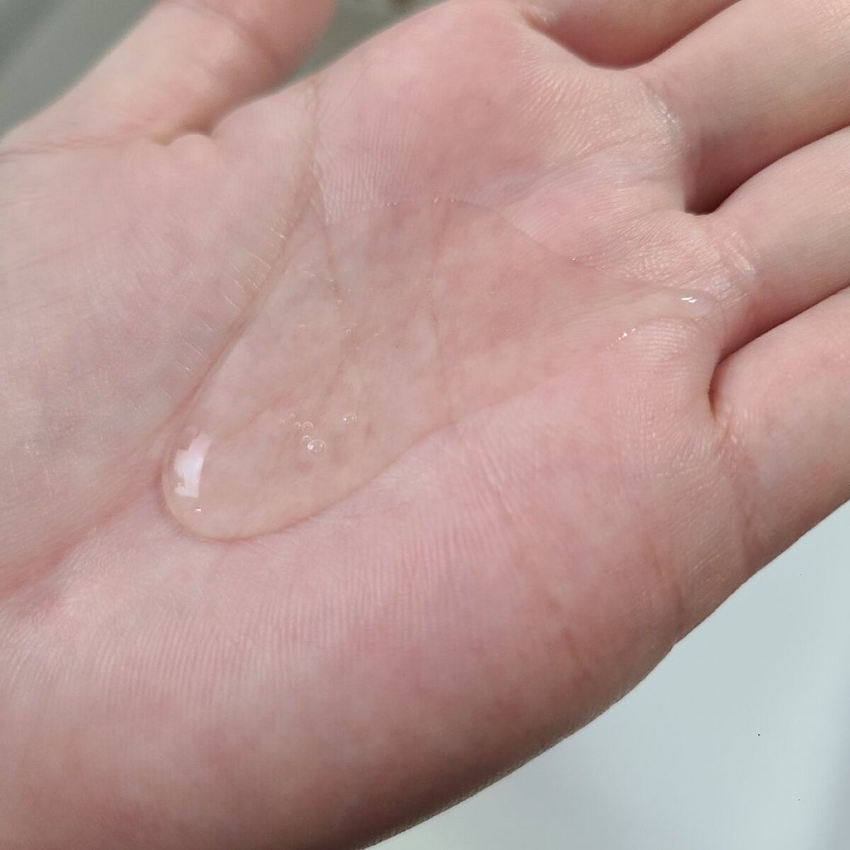 カームナイトリペアシャンプー／トリートメント/YOLU/市販シャンプーを使ったクチコミ（2枚目）