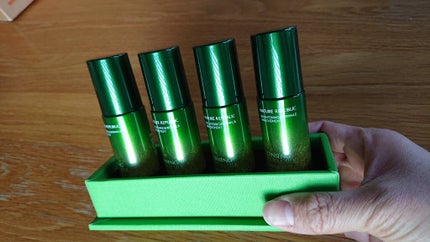 ジンセン ロイヤルシルクアンプル/ネイチャーリパブリック/美容液を使ったクチコミ(1枚目)