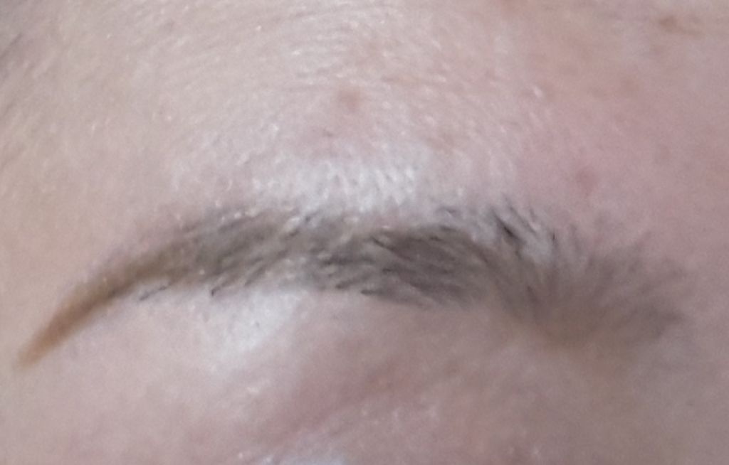 アイブロウ スリム/Elégance/アイブロウペンシルを使ったクチコミ（3枚目）