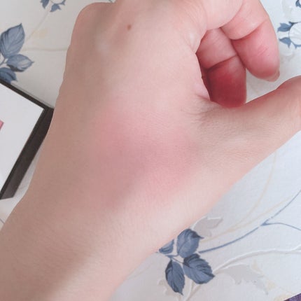 プリズム・リーブル・ブラッシュ/GIVENCHY/パウダーチークを使ったクチコミ(4枚目)