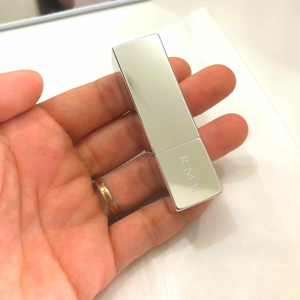 イレジスティブル ブライトリップス/RMK/ドライシャンプーを使ったクチコミ(1枚目)