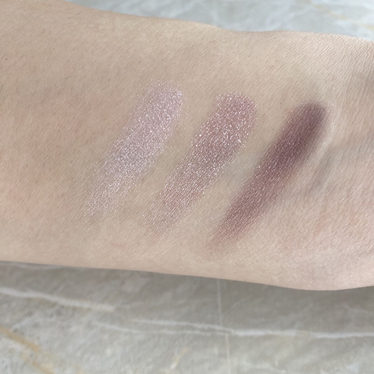 ジューシーピュアアイズ/キャンメイク/アイシャドウパレットを使ったクチコミ（3枚目）