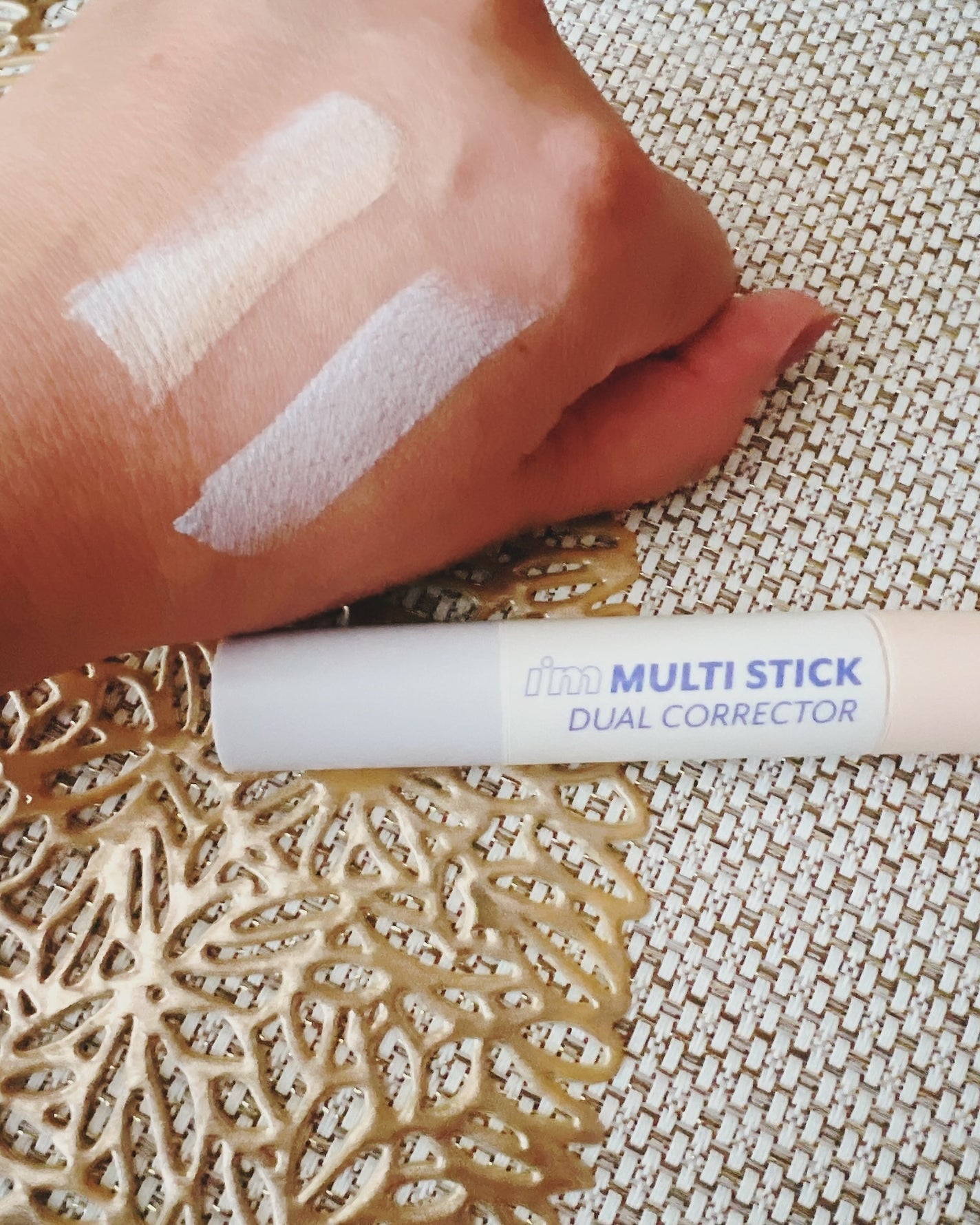 アイムマルチスティックデュアルコレクター/i’m meme/スティックコンシーラーを使ったクチコミ(3枚目)