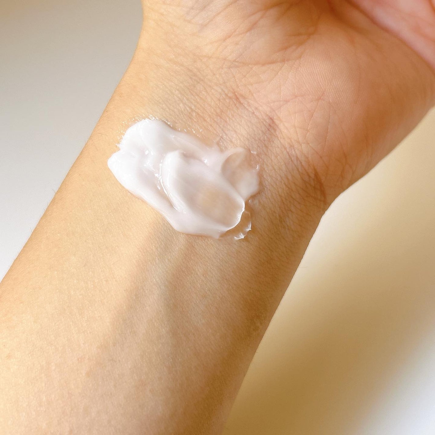 ボディクリーム ナイトモイスト/アロマブルーム/ボディクリームを使ったクチコミ(4枚目)