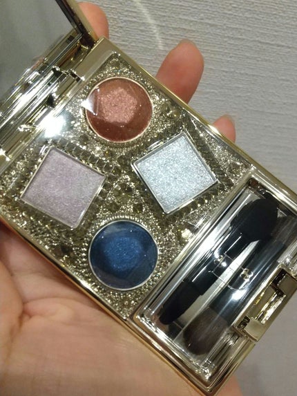 エレガンス ヌーヴェル アイズ/Elégance/アイシャドウパレットを使ったクチコミ(2枚目)