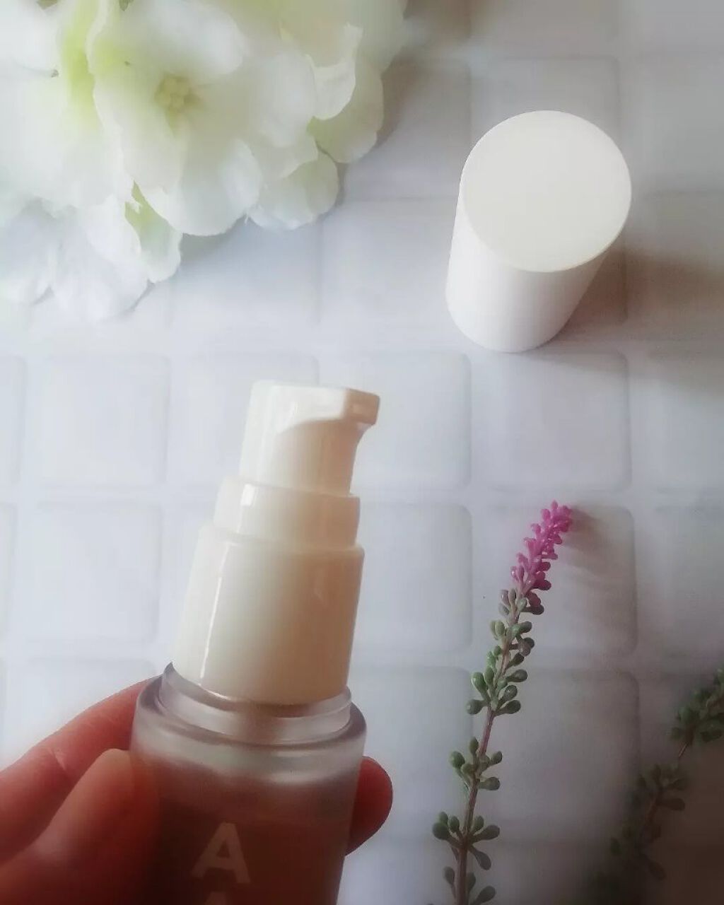 リキッドファンデーション/AAAA./クリーム・エマルジョンファンデーションを使ったクチコミ（3枚目）