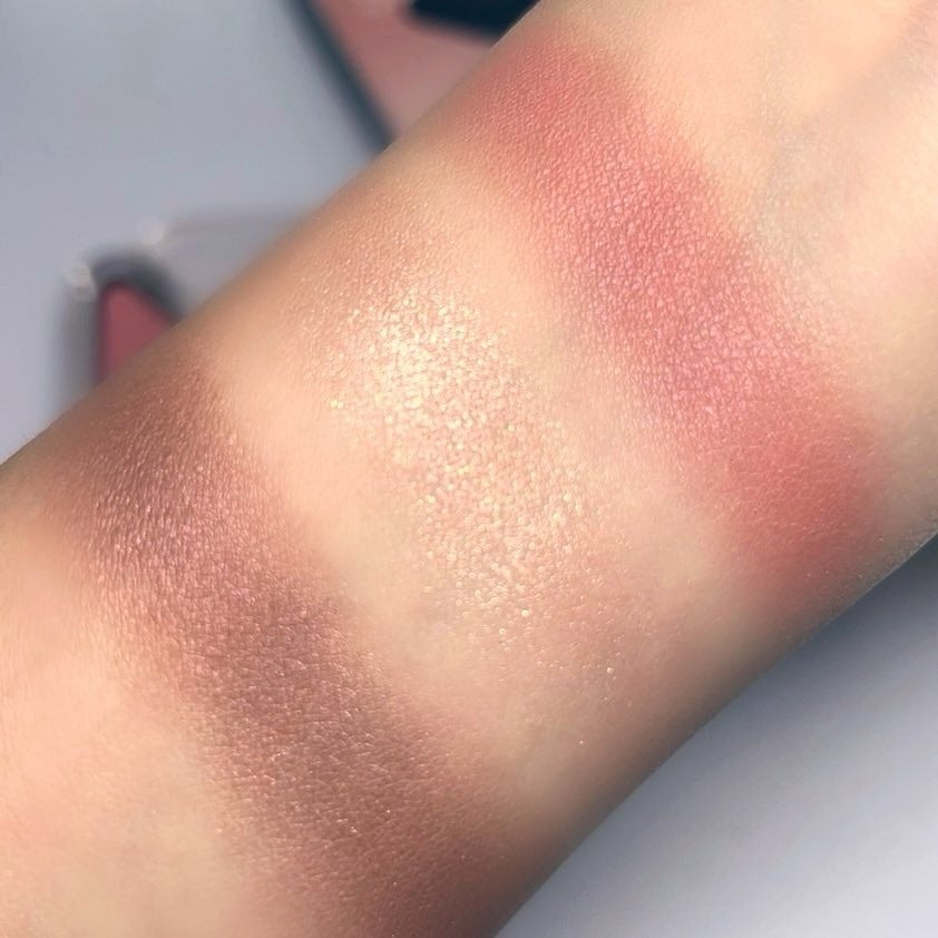 エッセンシャル リップチーク タップ/CLIO/ジェル・クリームチークを使ったクチコミ(2枚目)