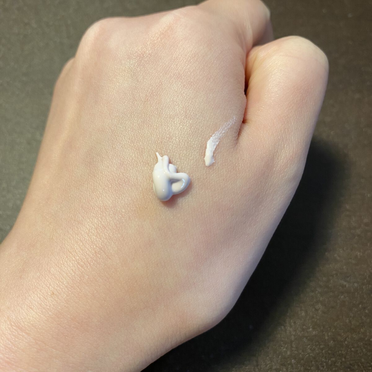 ミネラルインナートリートメントベース/エトヴォス/化粧下地を使ったクチコミ（2枚目）