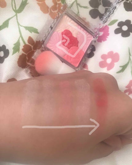 グロウフルールチークス/キャンメイク/パウダーチークを使ったクチコミ(3枚目)