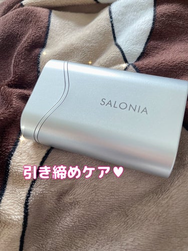 SALONIA RF フェイシャルリフトのクチコミ「これを使い始めてから
顔が全体的にきゅっと
引き締まってぐっと上に
上がった感じがして、
効果.....」（1枚目）