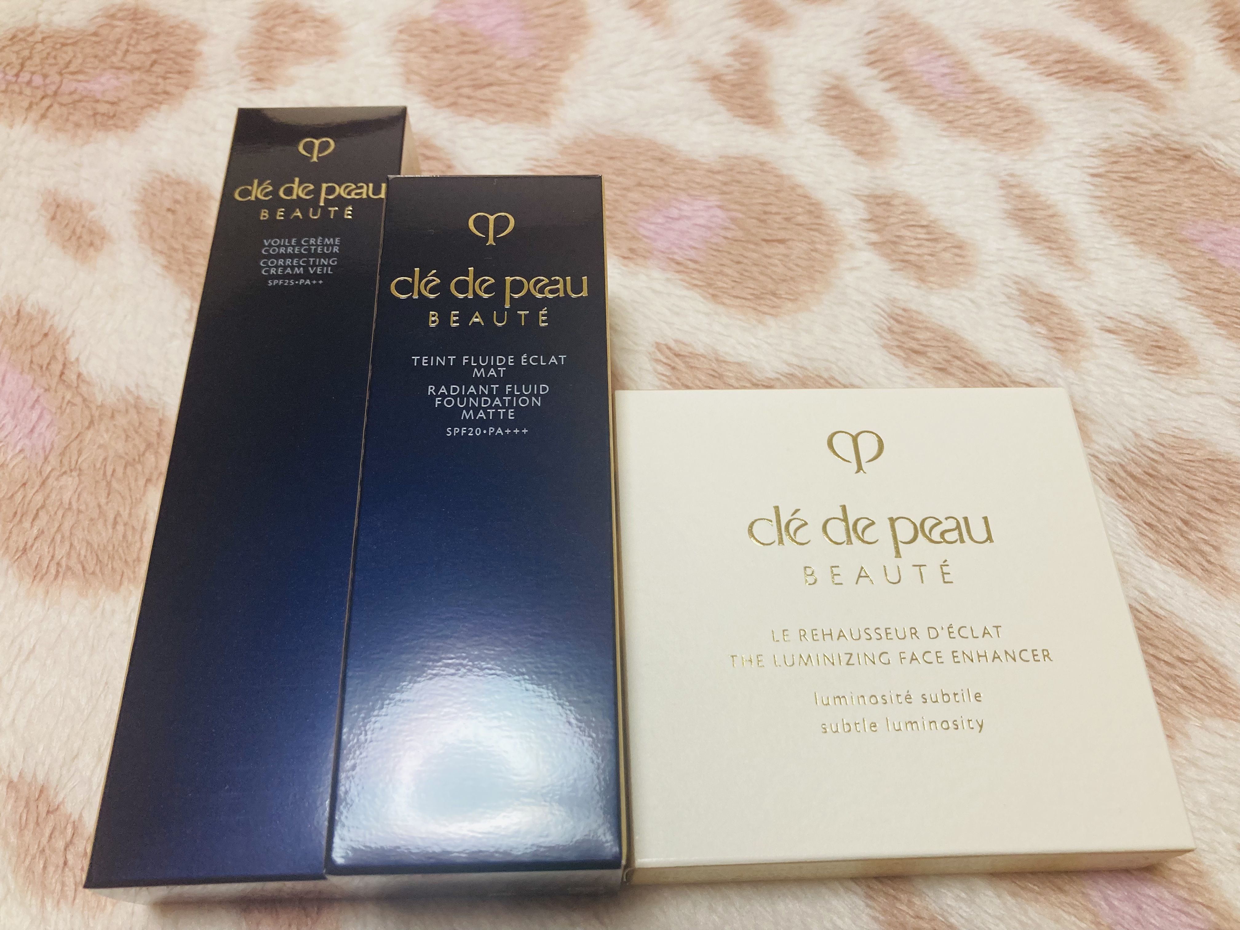 ル・レオスールデクラ /クレ・ド・ポー ボーテ/パウダーハイライトを使ったクチコミ（2枚目）