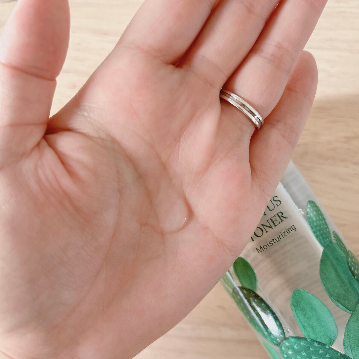 カクタス87%鎮静トナー/YADAH/化粧水を使ったクチコミ(2枚目)