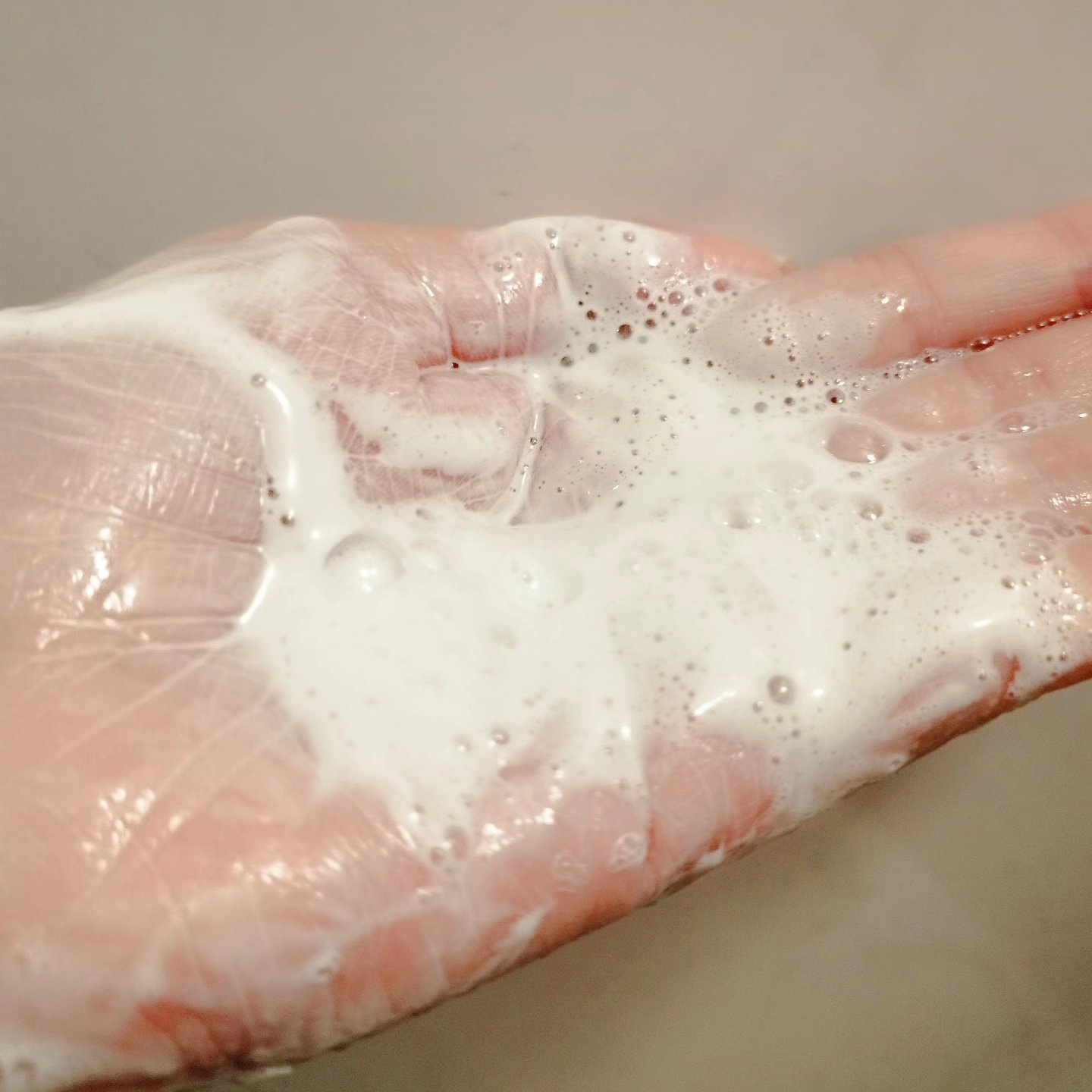 ドレススノー フェイシャルウォッシュ/アテニア/洗顔フォームを使ったクチコミ（3枚目）