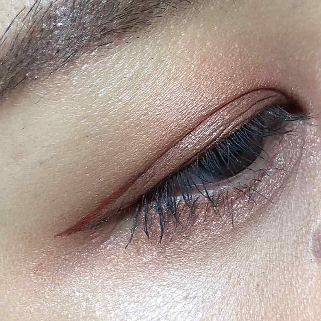 スキニーリッチライナー/excel/リキッドアイライナーを使ったクチコミ(2枚目)