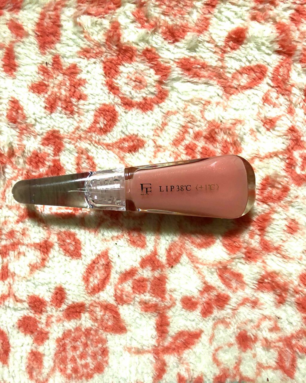 もぎたて果実 ホワイトピーチの香り/メンソレータム/リップケアを使ったクチコミ（3枚目）