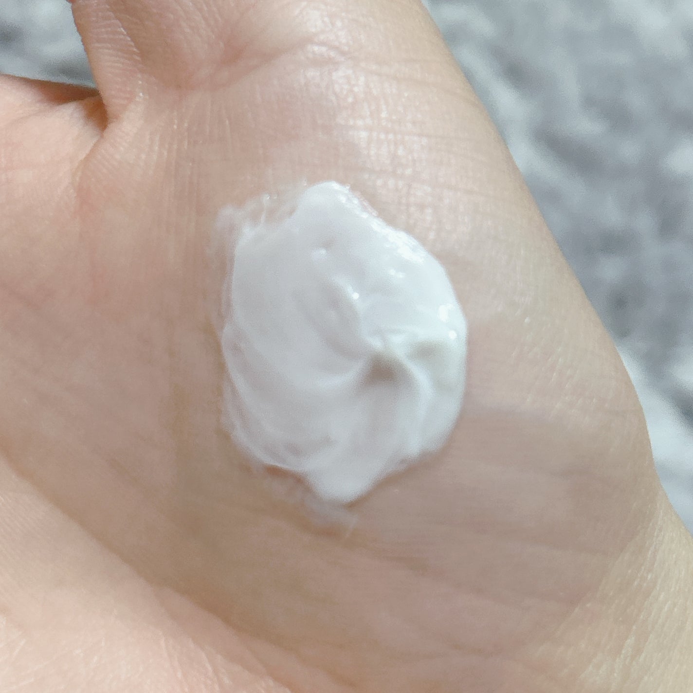 モイスト クリーム/イオナ エフ/フェイスクリームを使ったクチコミ(3枚目)