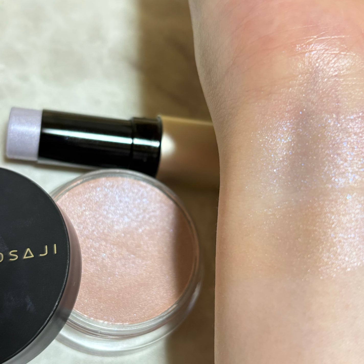 オサジ ニュアンス スキンエフェクター/OSAJI/クリーム・エマルジョンファンデーションを使ったクチコミ(2枚目)