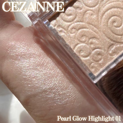 パールグロウハイライト/CEZANNE/パウダーハイライトを使ったクチコミ(3枚目)