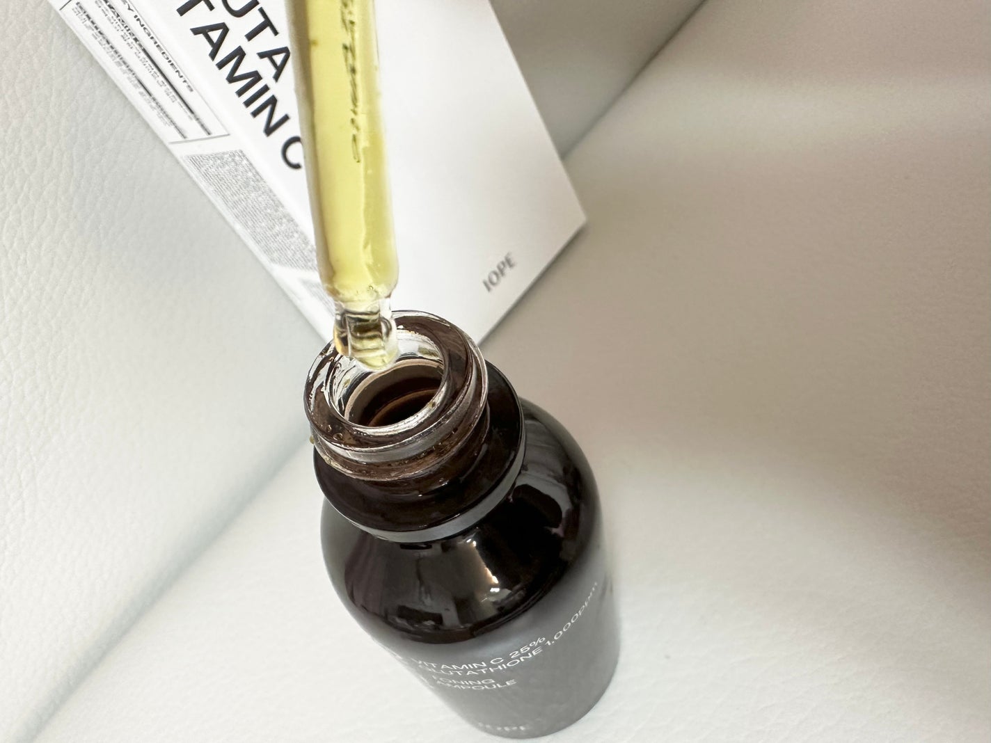 グルタ ビタミンC トーニング アンプル/IOPE/美容液を使ったクチコミ(3枚目)