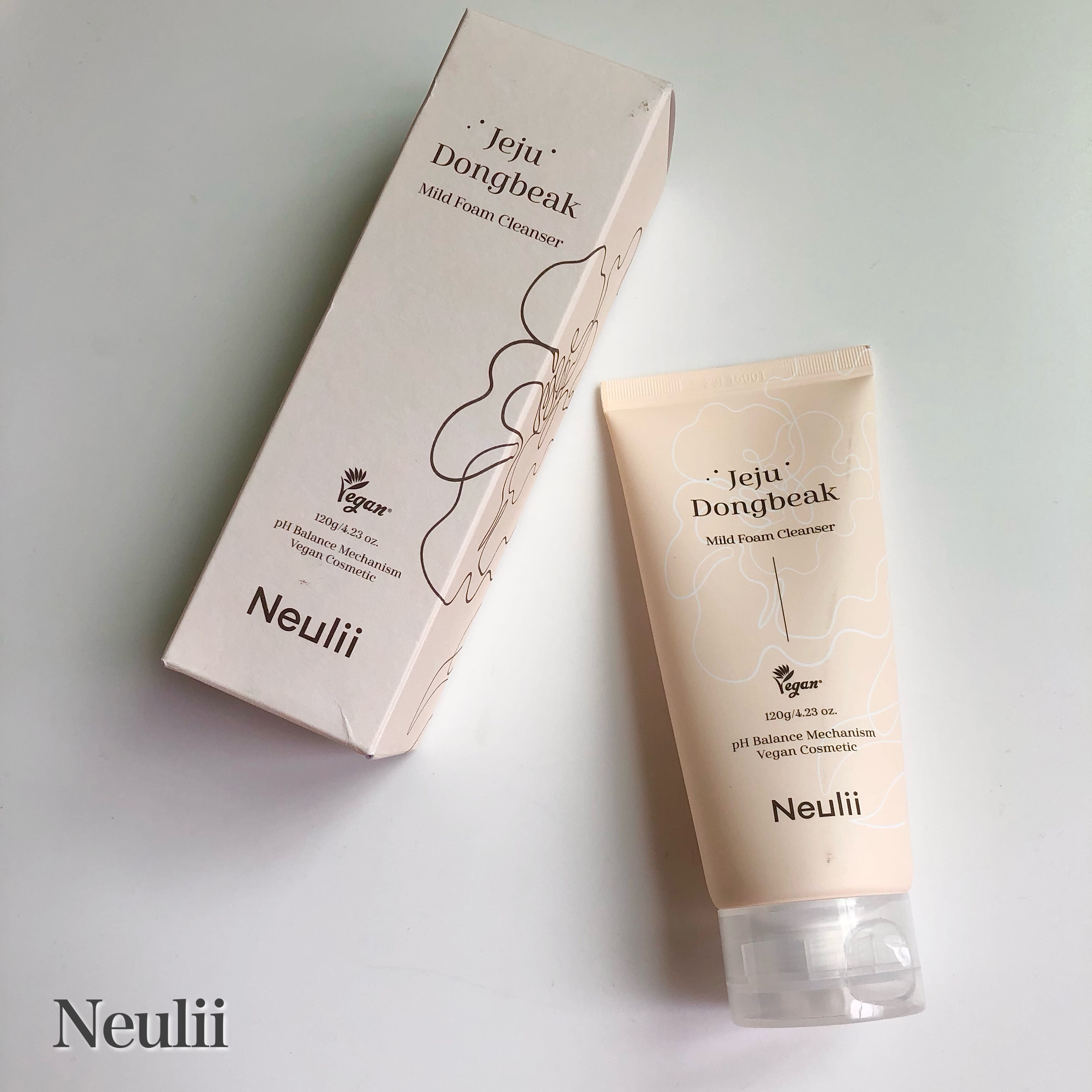 済州ツバキマイルドフォームクレンザー/Neulii/洗顔フォームを使ったクチコミ（1枚目）