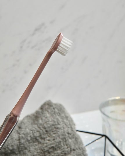 オーラツープレミアムハブラシ なめらかフィット/オーラツー/歯ブラシを使ったクチコミ(4枚目)