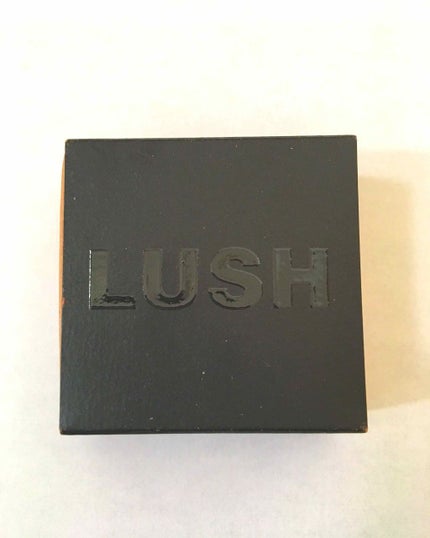 ラッシュ サンタベイビー ソリッド リップティントのクチコミ「【LUSH サンタベイビーソリッド リップティント】
これは3、4ヶ月前にお友達からもらいま.....」(1枚目)