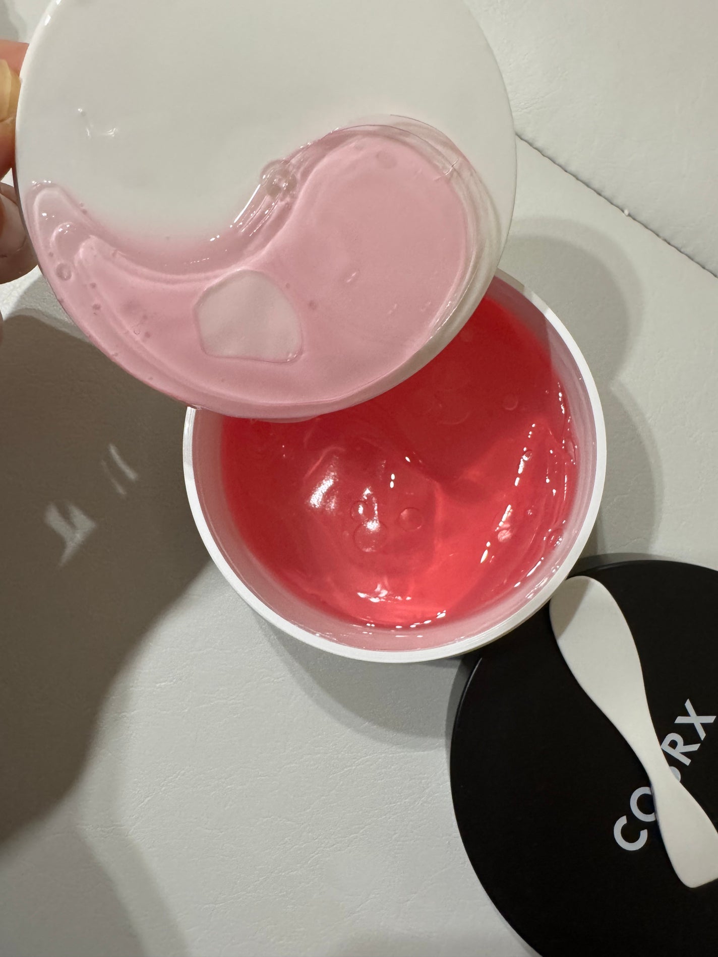 RXザ・ペプチドコラーゲン ハイドロゲルアイパッチ/COSRX/アイケア・アイクリームを使ったクチコミ(2枚目)